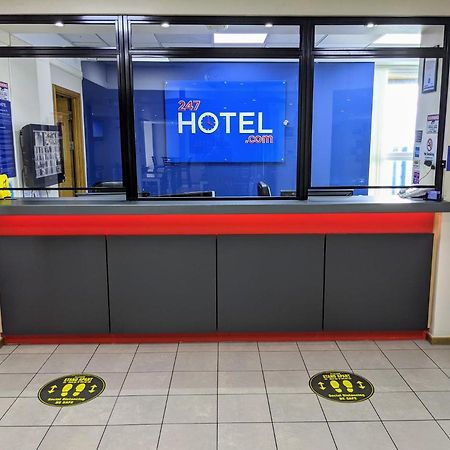 247Hotel.Com Oldham Dış mekan fotoğraf